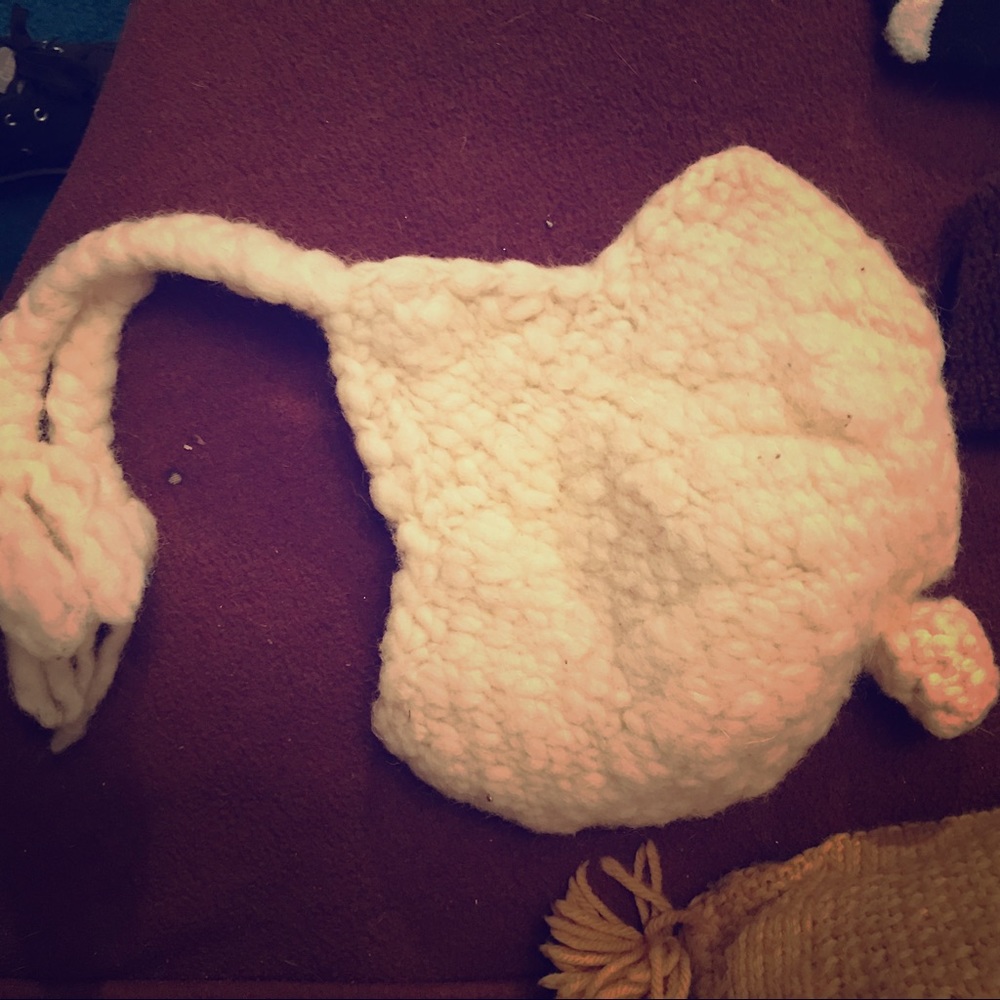 Delias winter hat crochet